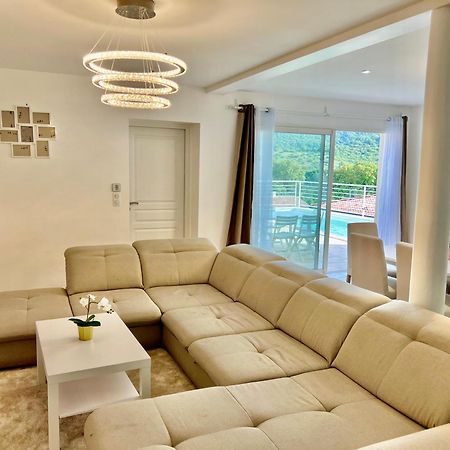 Chambres & Suites Villa Architecte Saint-Paul-et-Valmalle Екстериор снимка